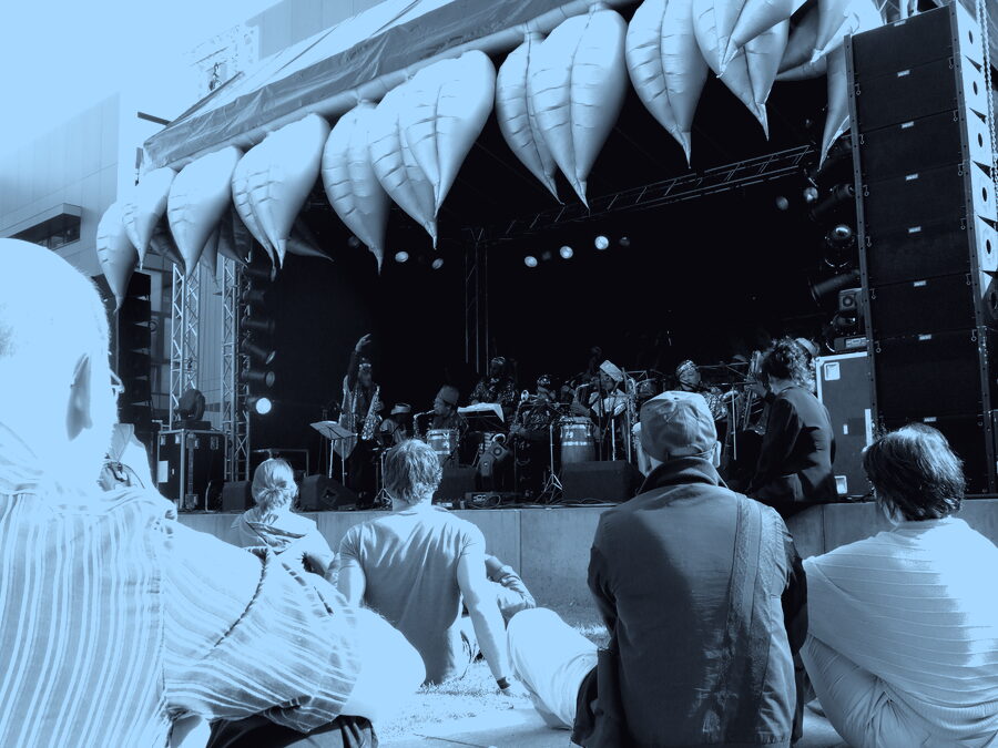 The Sun Ra Arkestra dal vivo